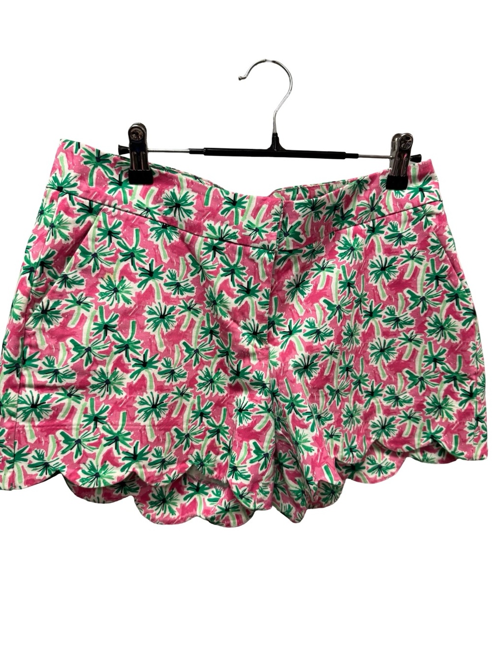 1069 / Crown & Ivy Palm Tree Scalloped Shorts Women’s Size 4